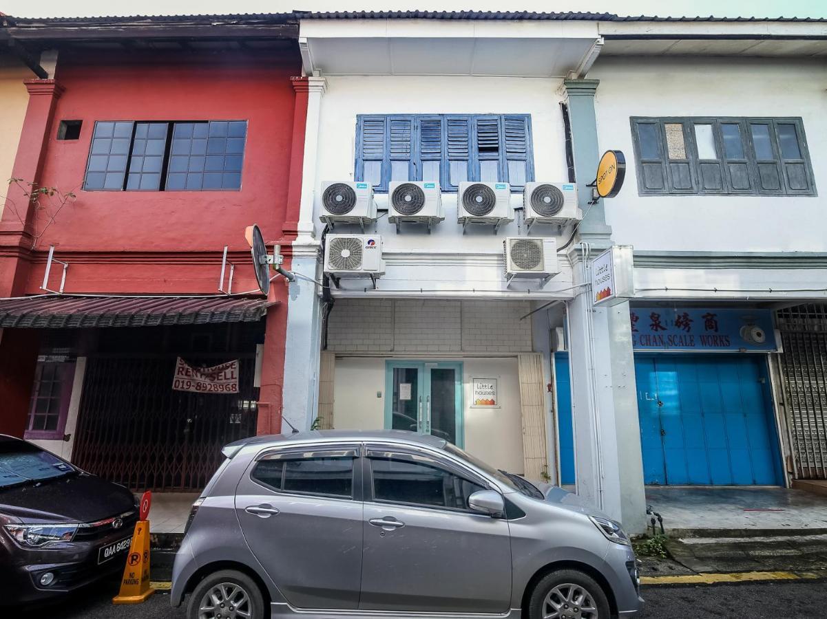 Little Houses Kuching Exteriör bild